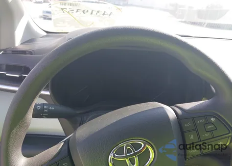 2025 Toyota Sienna Le z USA, uszkodzony, nr VIN 5TDKRKEC6SS244135